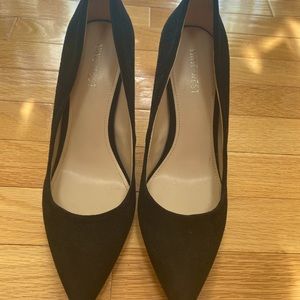 Nine West Avana Black Suede Pointed Toe Pumps Size 8